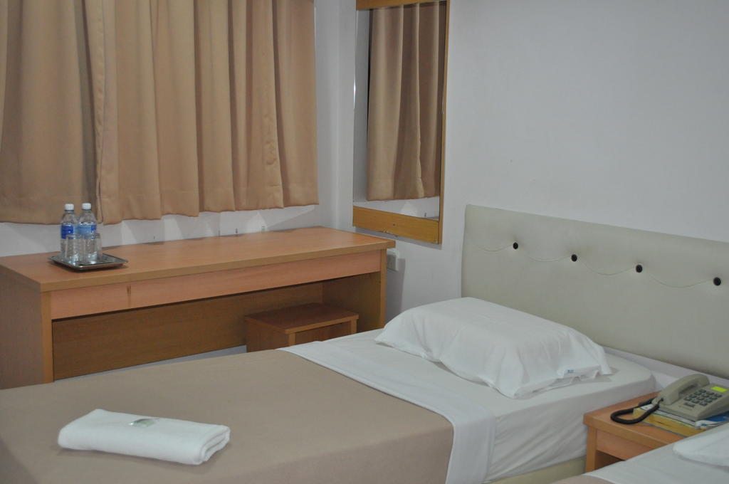 De Ocean Hotel Malacca Room photo